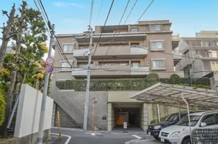 クレッセント戸山夏目坂【4階】の外観