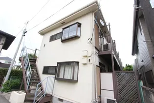 シャトン三山の外観