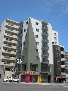 北海道札幌市中央区大通西18【マンション】の外観