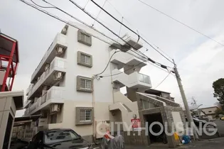 シャトル昭和町【4階】の外観