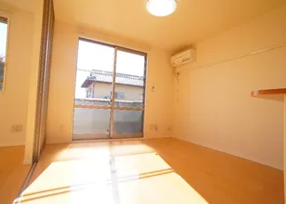 ケイコーポA【2階】の居間