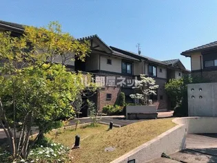 ルミエール東中振【2階】の外観