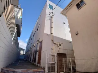 埼玉県さいたま市浦和区前地2【マンション】の外観