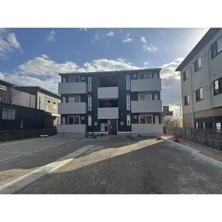 滋賀県彦根市里根町【アパート】の外観