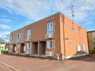 新潟県長岡市高見町【アパート】の外観