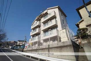 ファミール聖和の画像
