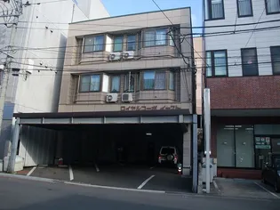 ロイヤルコーポイースト 大竹駅前ビルの画像