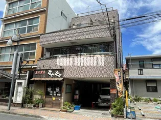 ラパズ【3階】の外観