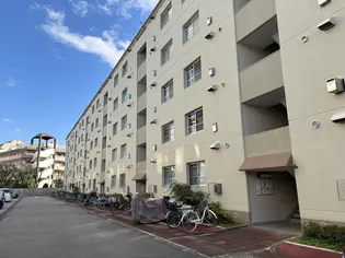 淡路コーポ1号棟【2階】の外観