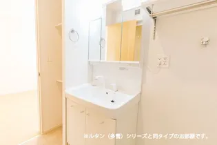 ヴィラアミング II【1階】の内装