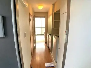 レオパレスなでしこ【2階】の玄関