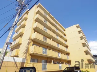 サニーエステート【5階】の外観