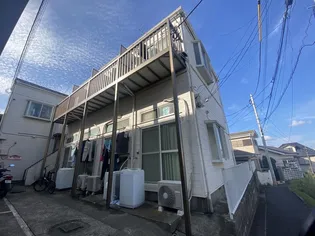 デ・ソレイユA棟【1階】の外観