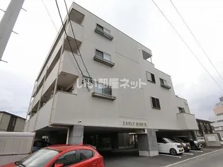 アーリーバードIII【2階】の外観