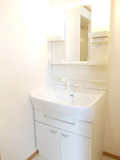 サンパティーク御所野【2階】の内装