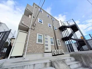 神奈川県横浜市保土ヶ谷区東川島町【アパート】の外観