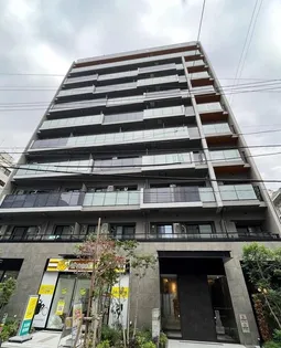 リビオレゾン三田【4階】の外観