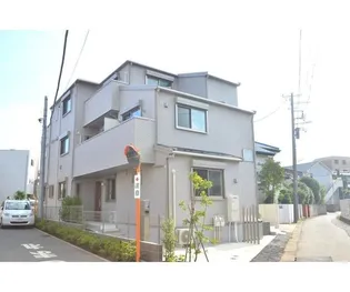 September【3階】の外観