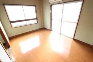 武田ビル【3階】の居間