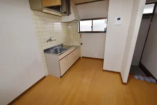 綾コーポ(2階)【1階】のキッチン