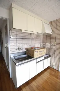 パレス妻ヶ丘【1階】のキッチン