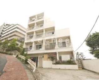 ルイ(LOUIS)【2階】の外観