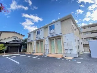 ベル上杉【2階】の外観