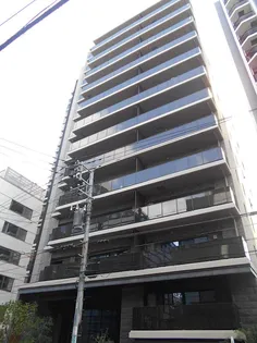 東京都新宿区四谷三栄町【マンション】の外観