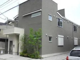 オリーブコートの画像