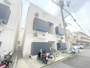 Attic宝持【2階】の外観