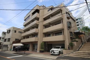 マンション悠山【3階】の外観