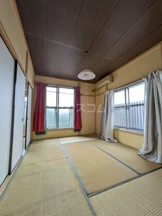 菊地アパート【2階】の居間