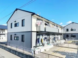 パインウエーブC棟【2階】の外観