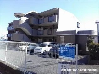 ヴィ ラフィーネ【2階】の外観