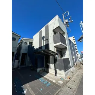 ヴィーブリアン松戸A【1階】の外観