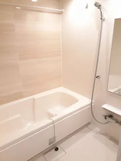 カルーガ B【1階】の風呂