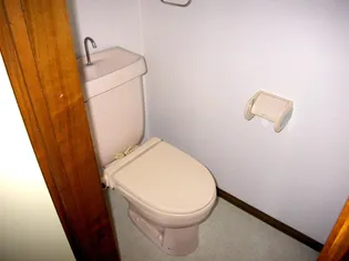 カルミネイション【2階】の内装