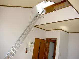 カルミネイション【2階】の内装