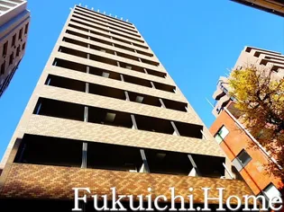 東京都渋谷区本町1【マンション】の外観