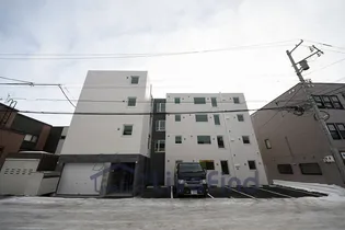 北海道札幌市白石区栄通17【マンション】の外観