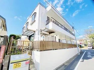 アマデウスコーポの画像