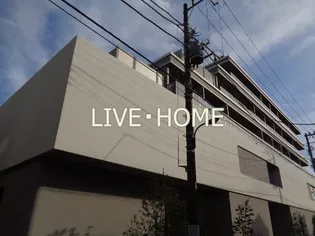 東京都新宿区西落合1【マンション】の外観