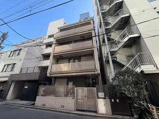 ワイゼア【4階】の外観