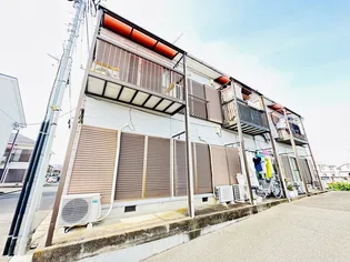 「中ハイツA【1階】の外観