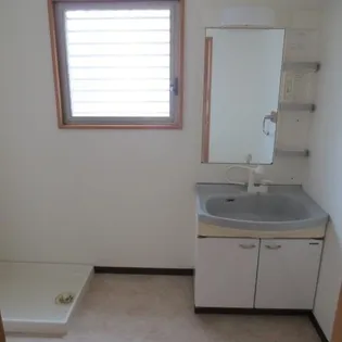 WISTERIAマンションII【2階】の内装