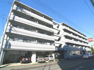 アバンティイスズ【2階】の外観