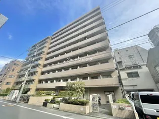 レジデンス上野【5階】の外観