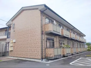 アザリア長山の画像