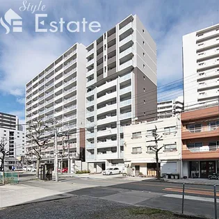 アーデルドルフ【5階】の外観