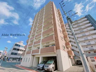 フォーエス本山【7階】の外観